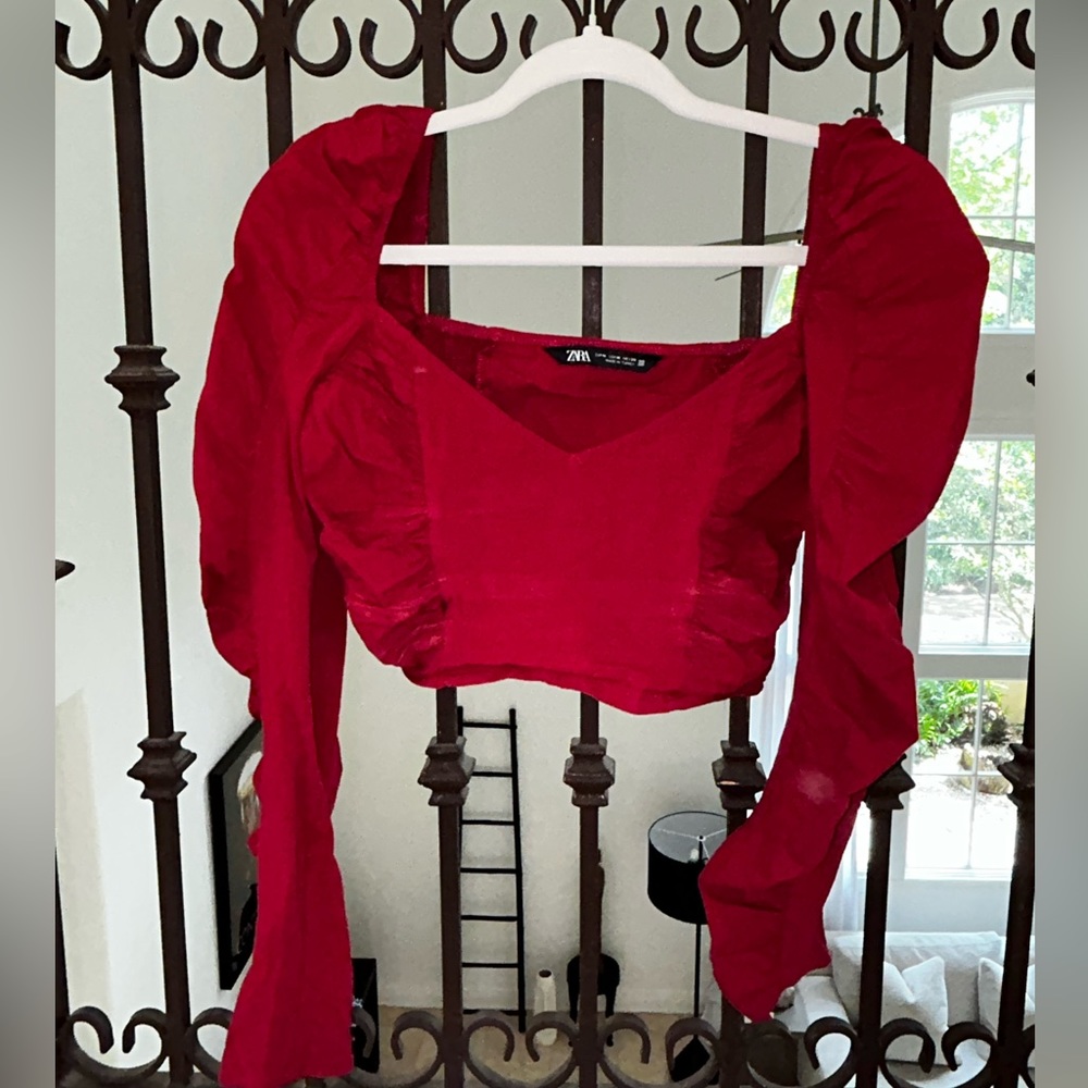 Sexy red Zara top
